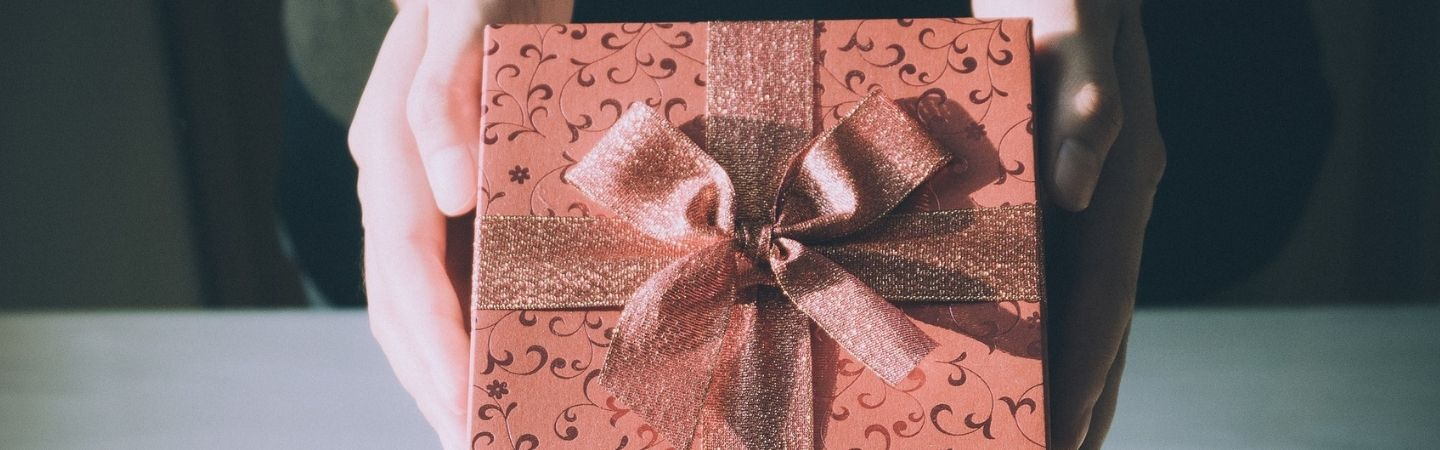 7 idées de cadeaux à offrir à vos meilleurs amis le jour J
