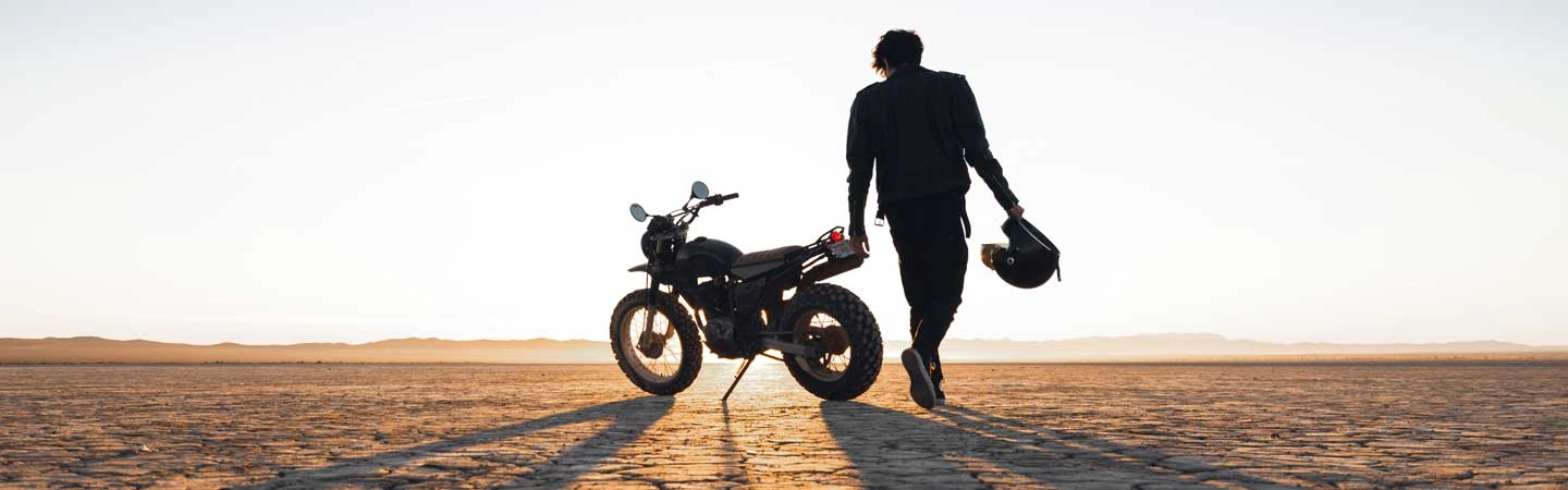 Collectionneurs de motos : mutualisez le coût du stockage - Locabox